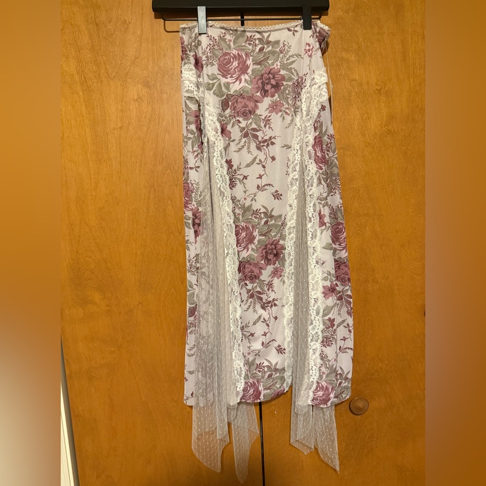 Floral Lace-Trim Midi Skirt